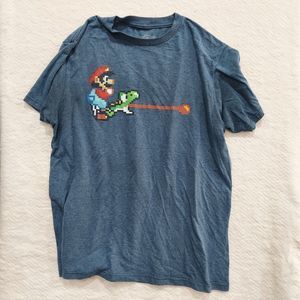 Super Mario World T-SHIRT Mens Size L Large Gray Short Sleeve Mario and Yoshi